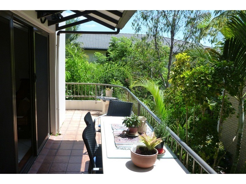 4/11 Ewart Street, Burleigh Heads QLD 4220