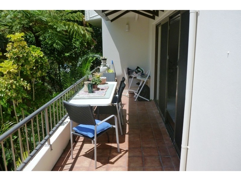 4/11 Ewart Street, Burleigh Heads QLD 4220