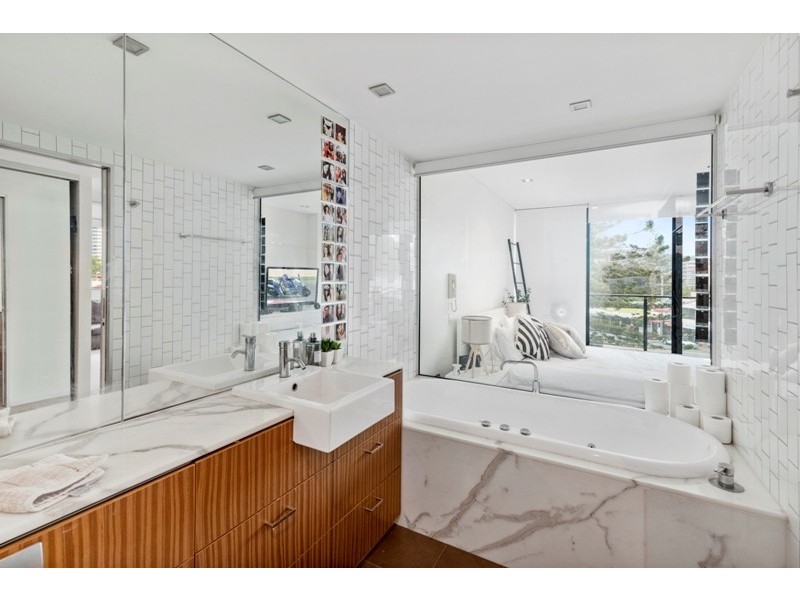 1031/2-14 The Esplanade, Burleigh Heads QLD 4220