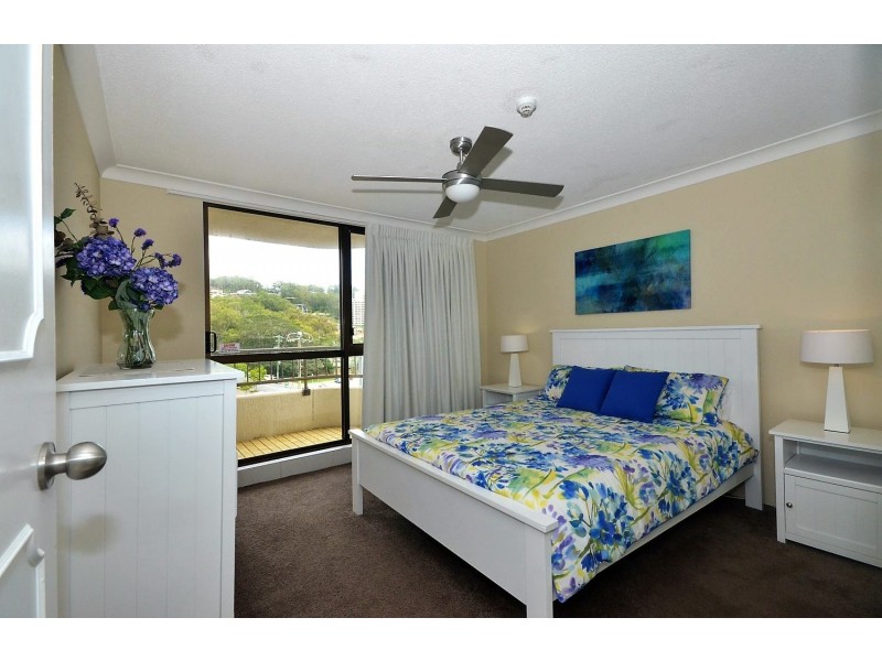 14/60 Goodwin Terrace, Burleigh Heads QLD 4220