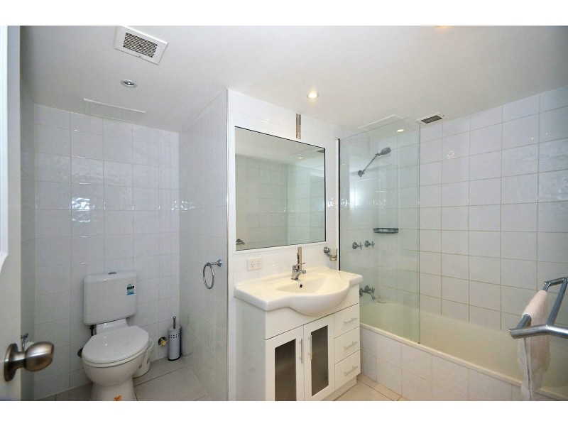 14/60 Goodwin Terrace, Burleigh Heads QLD 4220