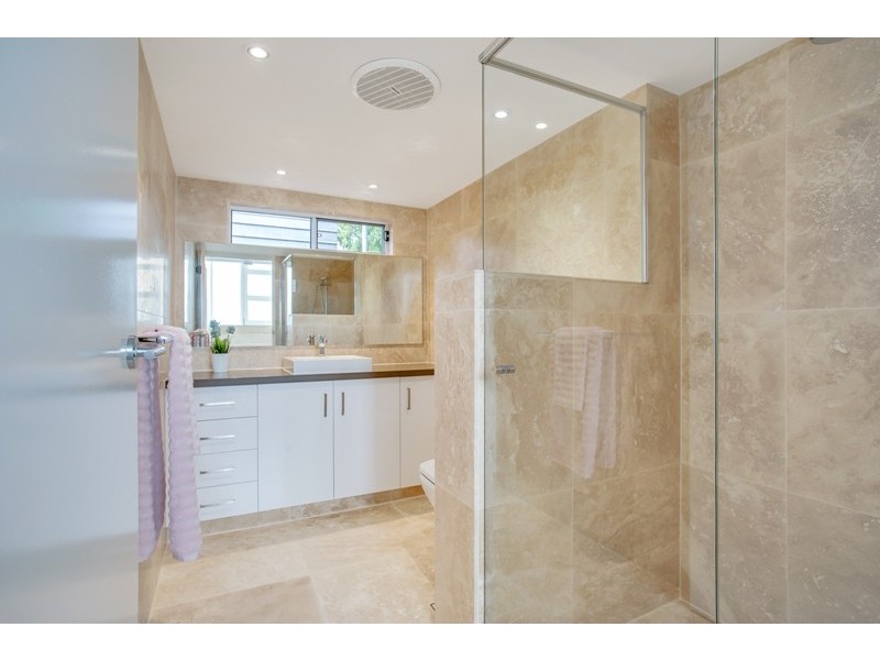 46 Hill Avenue, Burleigh Heads QLD 4220