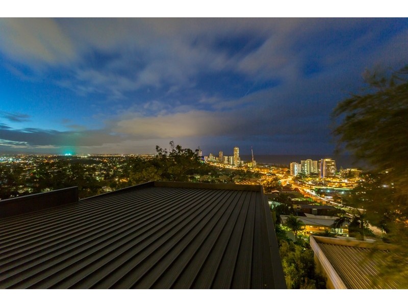 46 Hill Avenue, Burleigh Heads QLD 4220