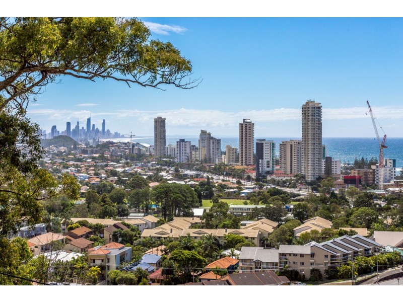 46 Hill Avenue, Burleigh Heads QLD 4220