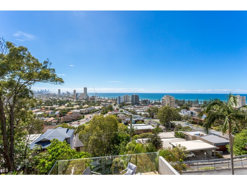 46 Hill Avenue, Burleigh Heads QLD 4220