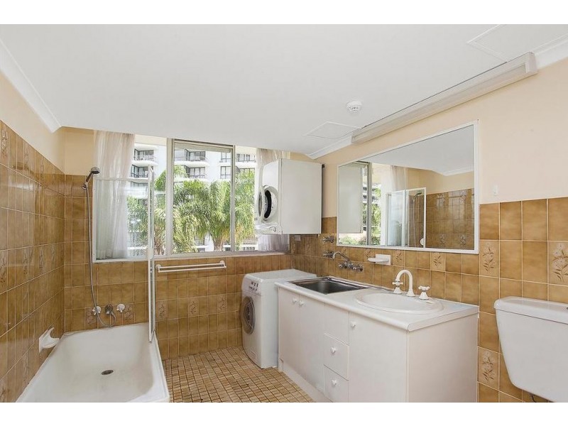 14/30 The Esplanade, Burleigh Heads QLD 4220