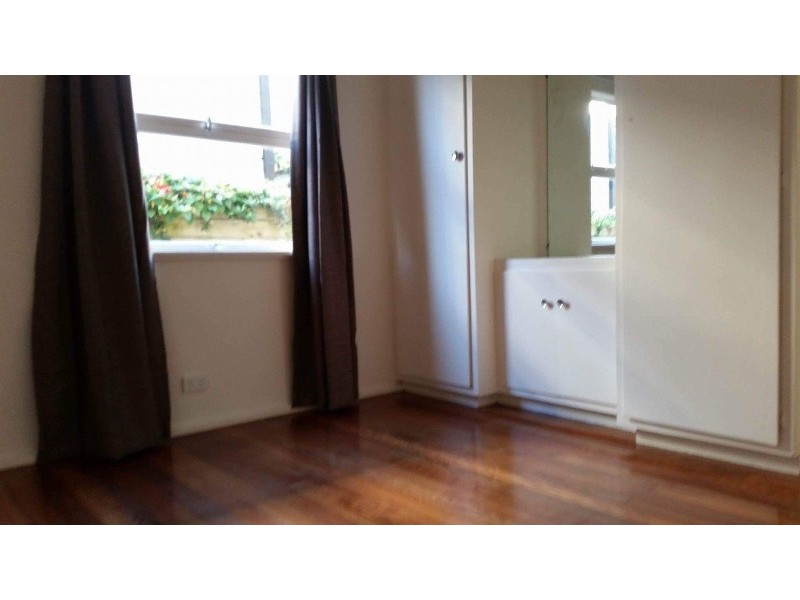 5 Elder Entrance, Burleigh Heads QLD 4220