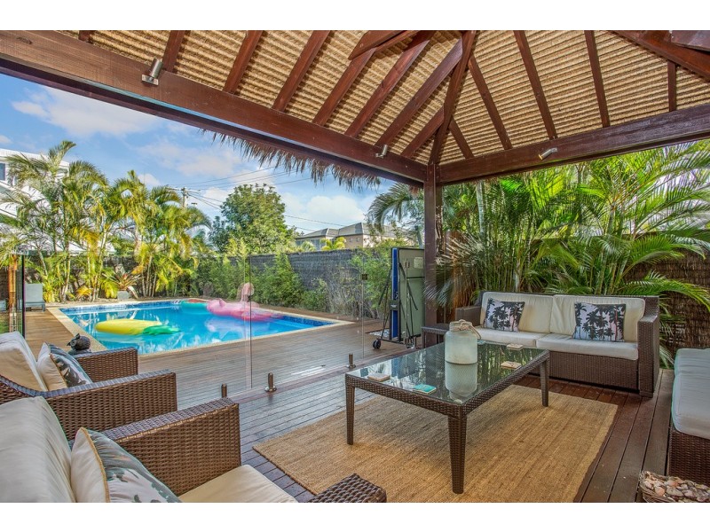 20 Cedar Court, Burleigh Heads QLD 4220