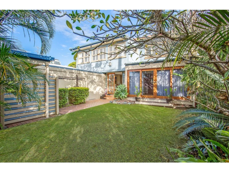 20 Cedar Court, Burleigh Heads QLD 4220
