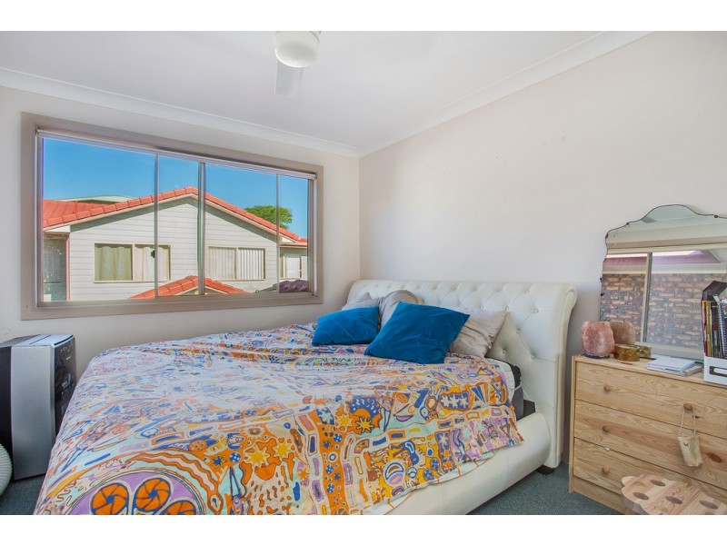 2/181 Cypress Terrace, Palm Beach QLD 4221