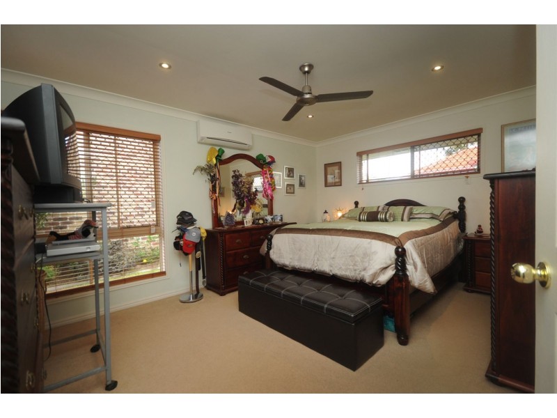 5 Baruch Street, Varsity Lakes QLD 4227