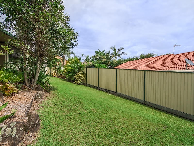 39 Huntingdale Crescent, Robina QLD 4226