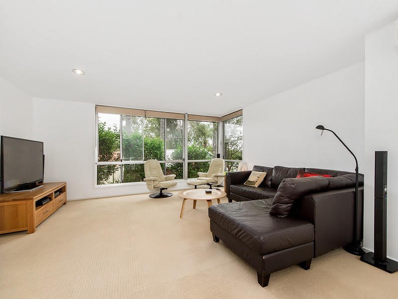 39 Huntingdale Crescent, Robina QLD 4226