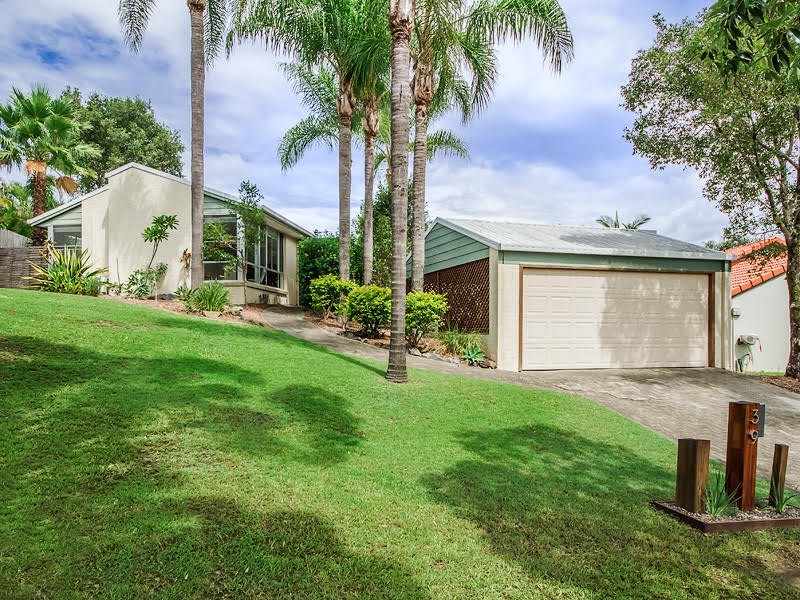 39 Huntingdale Crescent, Robina QLD 4226
