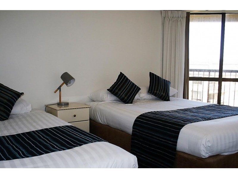 7/146 The Esplanade, Burleigh Heads QLD 4220