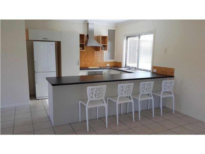 9 Peach Drive, Robina QLD 4226