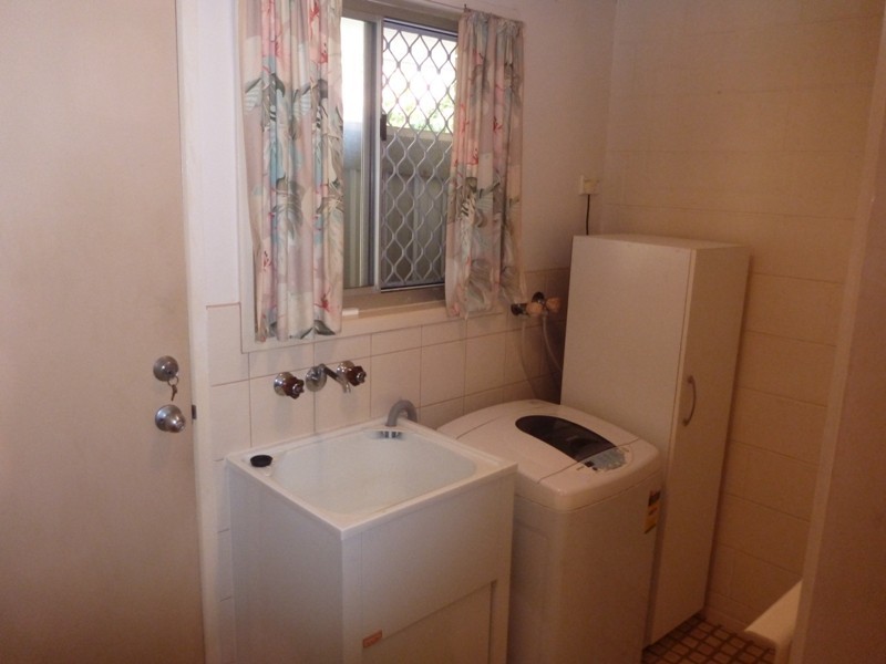 1/87 Christine Avenue, Burleigh Waters QLD 4220