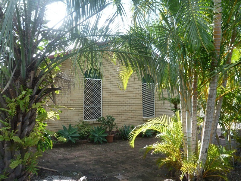 1/87 Christine Avenue, Burleigh Waters QLD 4220