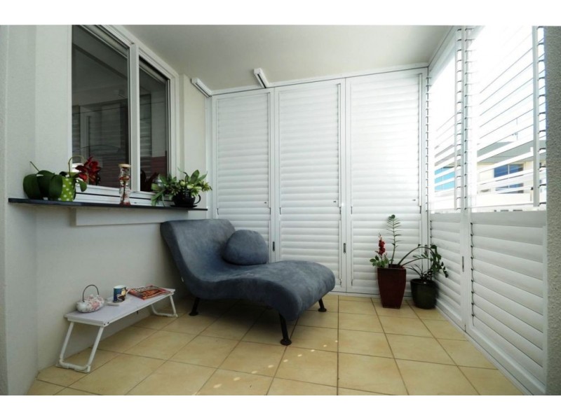 20/186 The Esplanade, Burleigh Heads QLD 4220