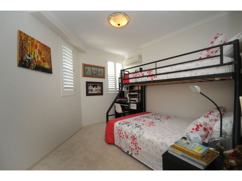 20/186 The Esplanade, Burleigh Heads QLD 4220