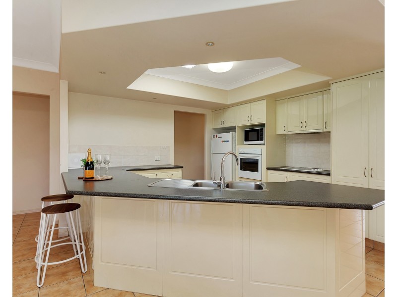 30 Balmain Street, Varsity Lakes QLD 4227