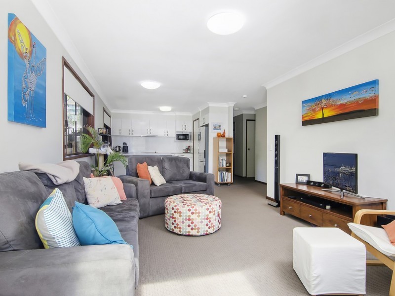 4 Stephens Street, Burleigh Heads QLD 4220