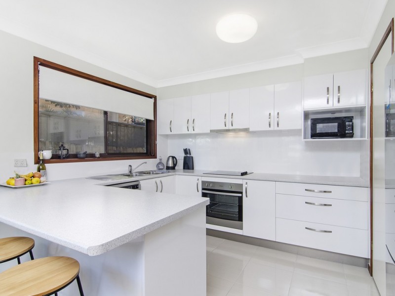 4 Stephens Street, Burleigh Heads QLD 4220