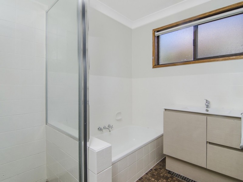 4 Stephens Street, Burleigh Heads QLD 4220