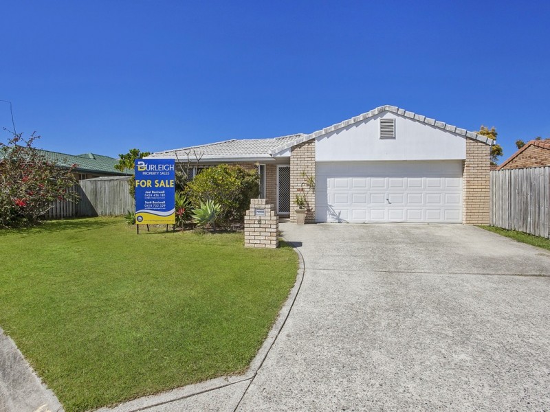 15 Misty Court, Varsity Lakes QLD 4227