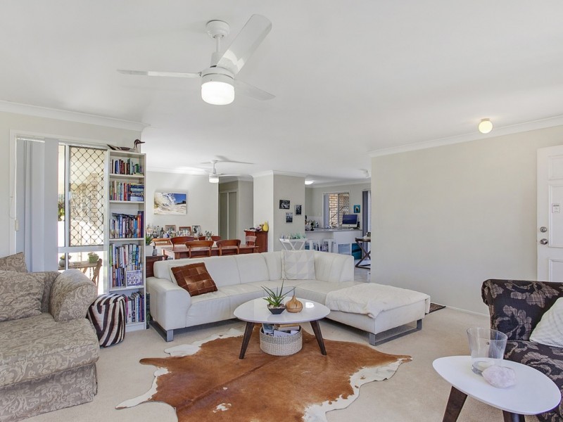 15 Misty Court, Varsity Lakes QLD 4227