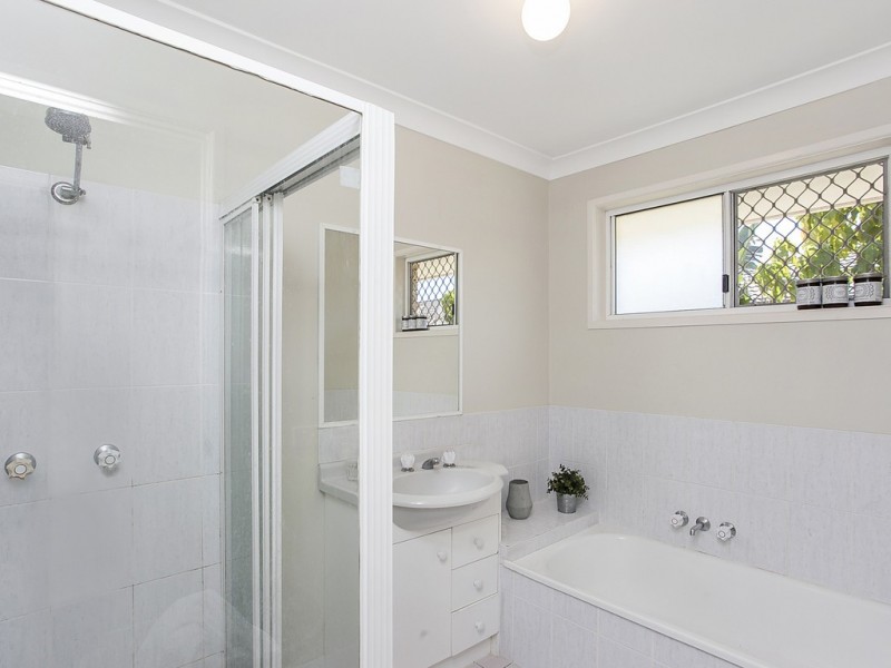 15 Misty Court, Varsity Lakes QLD 4227