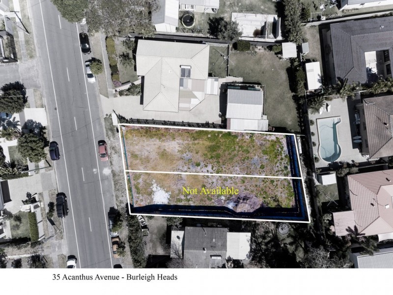 35 Acanthus Avenue, Burleigh Heads QLD 4220