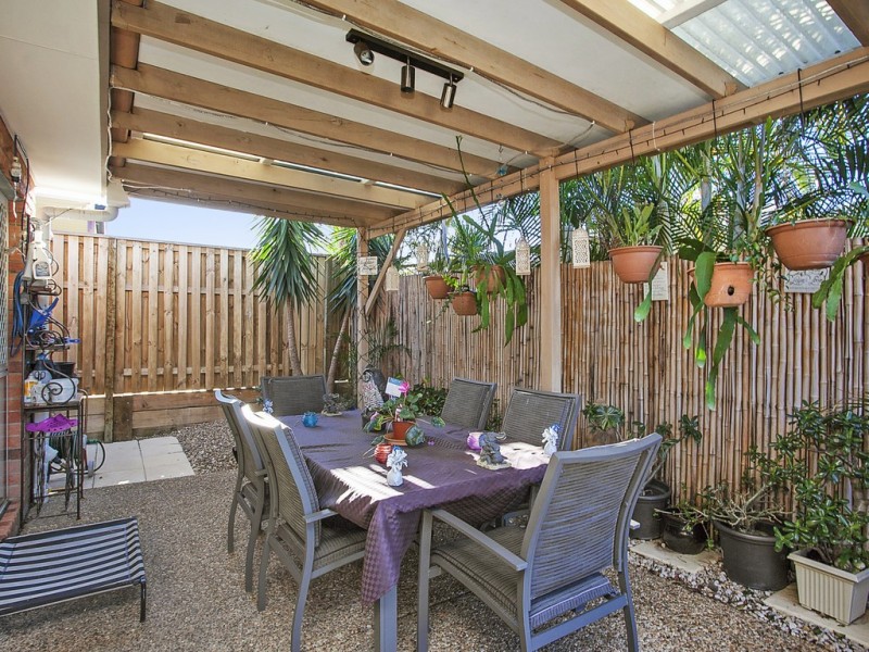 5 Mauritius Court, Varsity Lakes QLD 4227