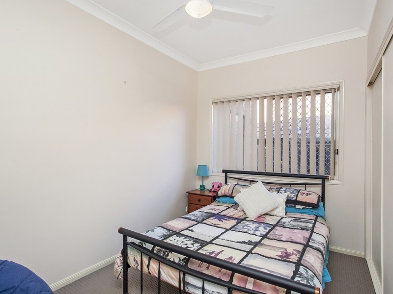 5 Mauritius Court, Varsity Lakes QLD 4227