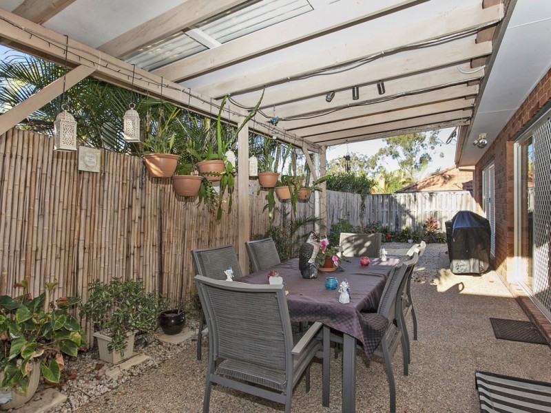 5 Mauritius Court, Varsity Lakes QLD 4227