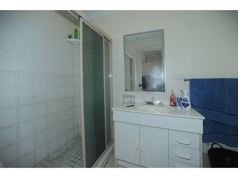 10 Avocet Avenue, Burleigh Waters QLD 4220