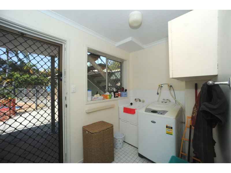 10 Avocet Avenue, Burleigh Waters QLD 4220