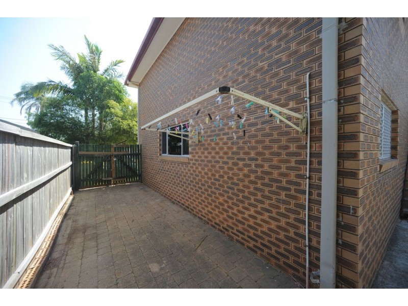 10 Avocet Avenue, Burleigh Waters QLD 4220