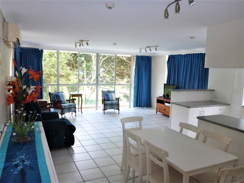 1A/52 Goodwin Terrace, Burleigh Heads QLD 4220