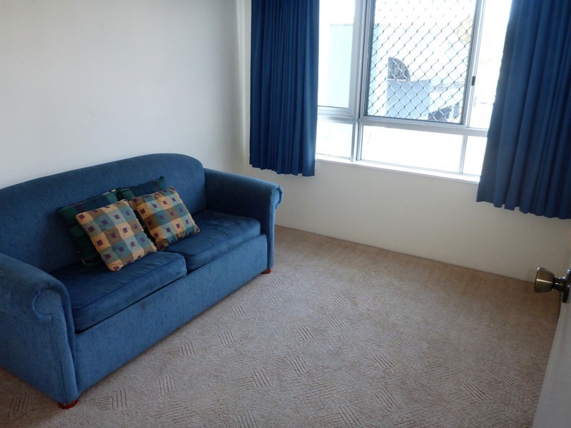1A/52 Goodwin Terrace, Burleigh Heads QLD 4220