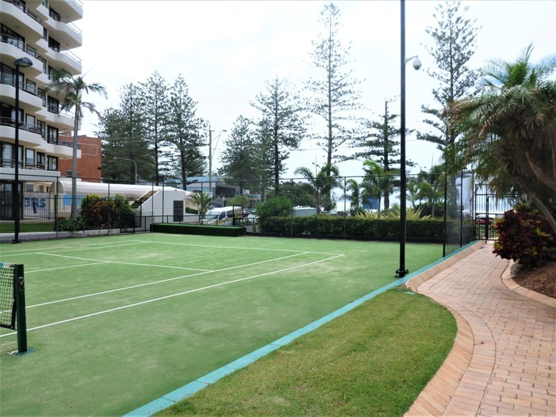 1A/52 Goodwin Terrace, Burleigh Heads QLD 4220