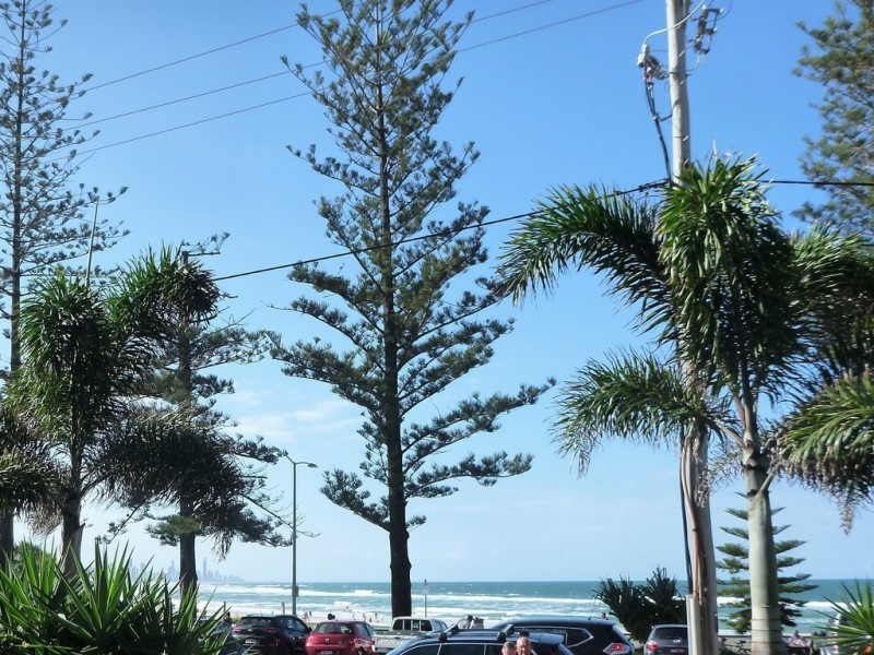 1A/52 Goodwin Terrace, Burleigh Heads QLD 4220