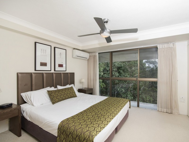 20/45 Hayle Street, Burleigh Heads QLD 4220