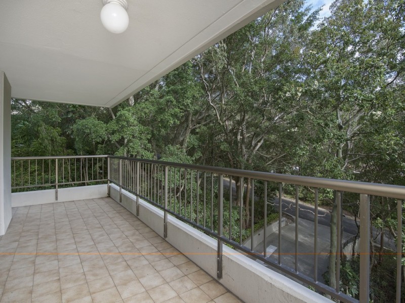 20/45 Hayle Street, Burleigh Heads QLD 4220