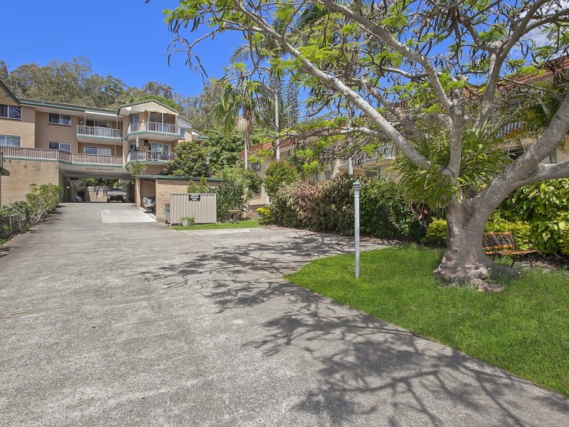 11/11 Hayle Street, Burleigh Heads QLD 4220