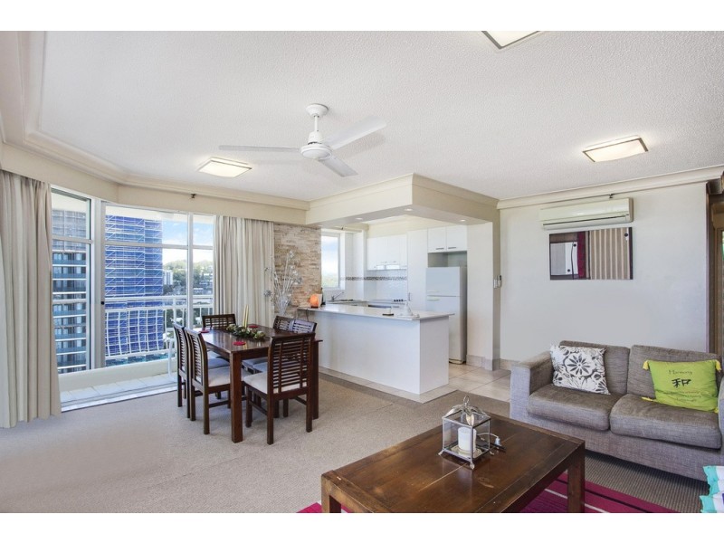 15C/3 Second Avenue, Burleigh Heads QLD 4220