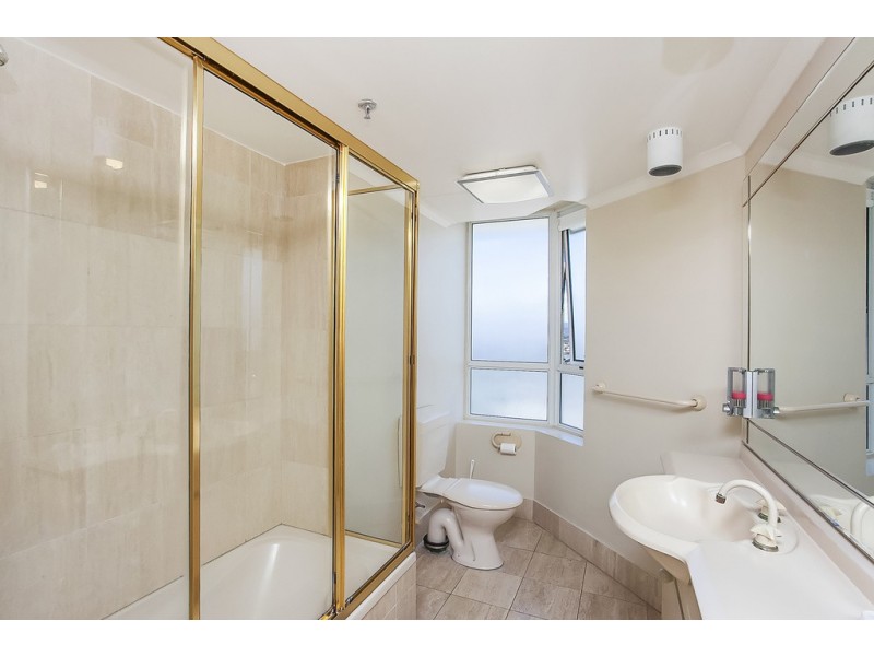 15C/3 Second Avenue, Burleigh Heads QLD 4220