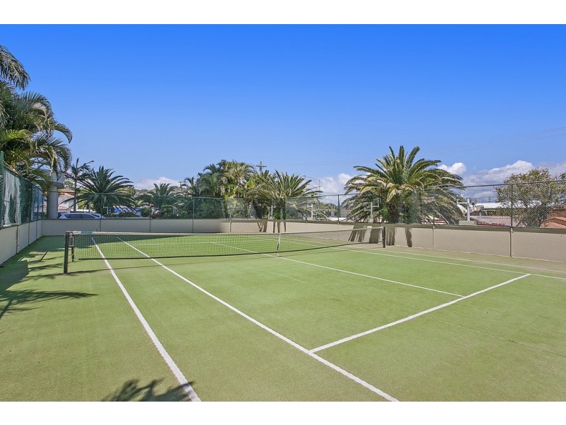 15C/3 Second Avenue, Burleigh Heads QLD 4220