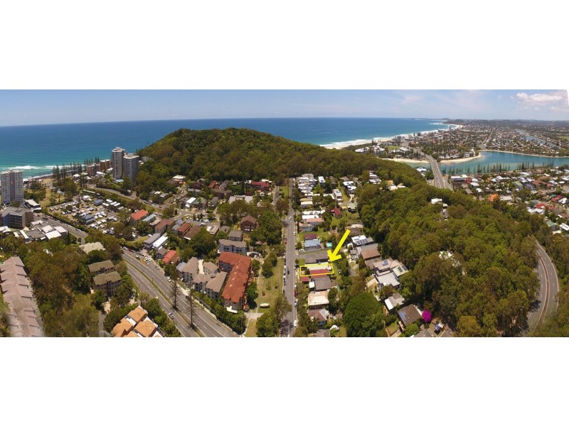 32 George Street East, Burleigh Heads QLD 4220