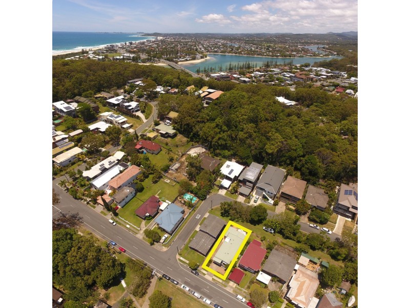 32 George Street East, Burleigh Heads QLD 4220